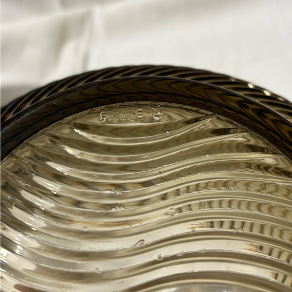 Vintage Arcoroc Bowl Set of 8 - Picture 4 of 10